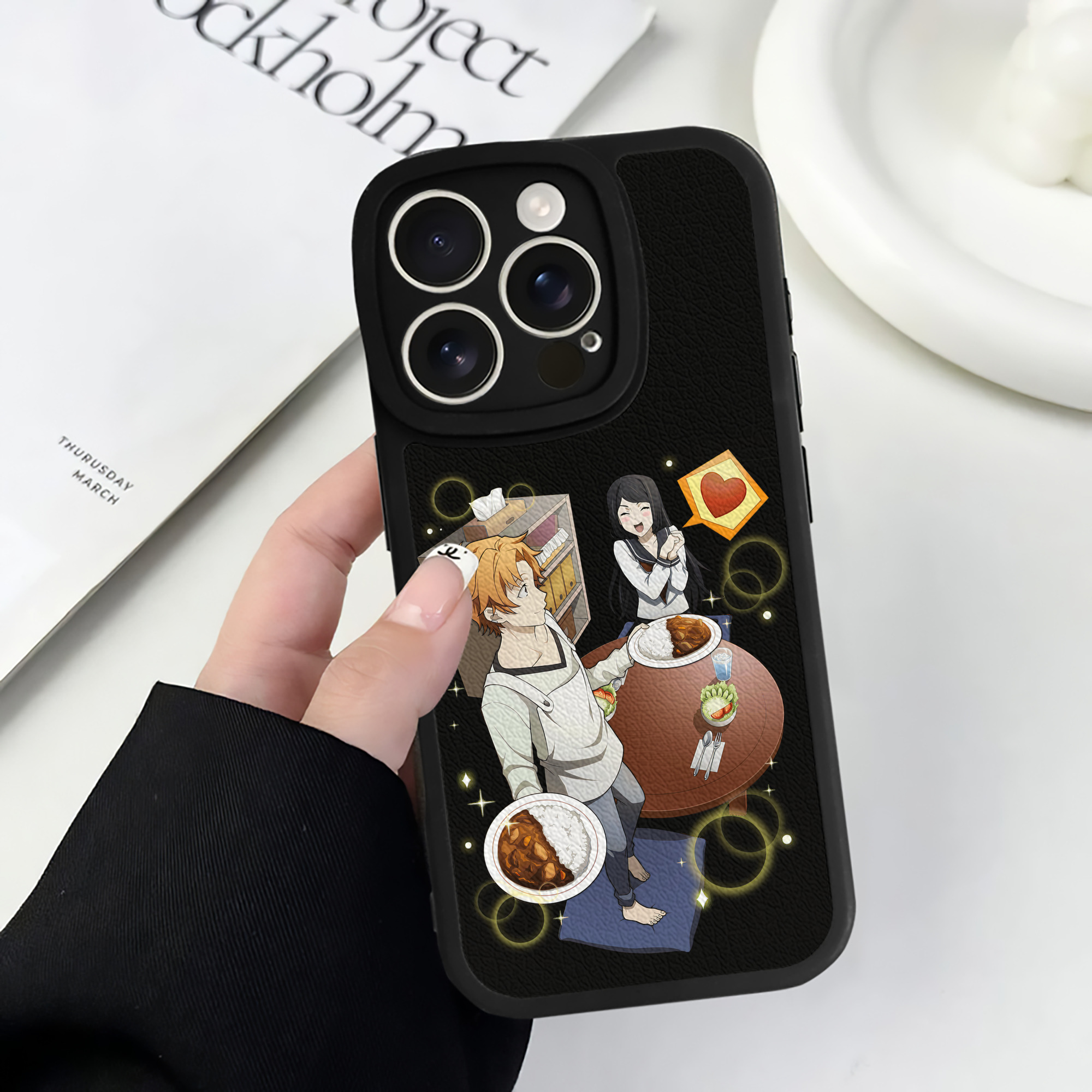 （画像用） 文豪ストレイドッグス Bungo Stray Dogs 【iPhone 16シリーズ対応】シリコンスマホケース（レザー調） 材質：シリコン
